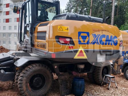 Техническое обслуживание колесного экскаватора XCMG XE180WD - 2